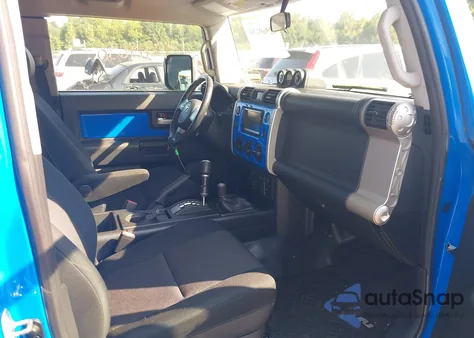 2007 Toyota Fj Cruiser из США, поврежденный, VIN JTEBU11F370075349